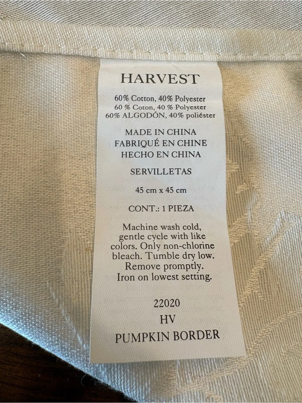 Set Of 4 Harvest Pumpkin Dinner Napkins Large Cream Embossed W/Fall Leaves